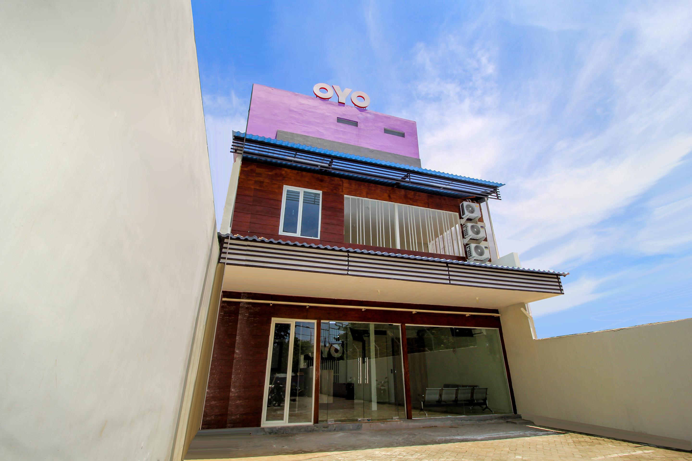 Super Oyo 168 K-15 Residence Surabaya Exterior photo